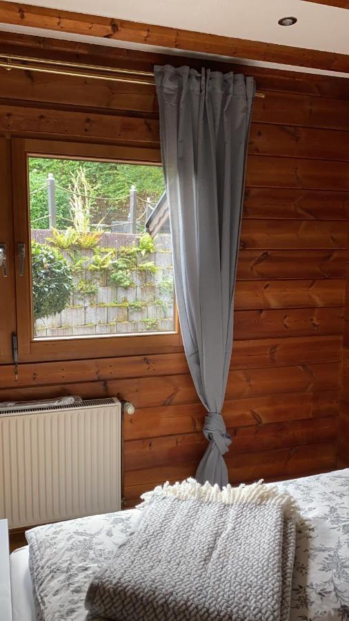 Gemuetliches Holzhaus In Idyllischer Lage Ruppichteroth Exterior foto